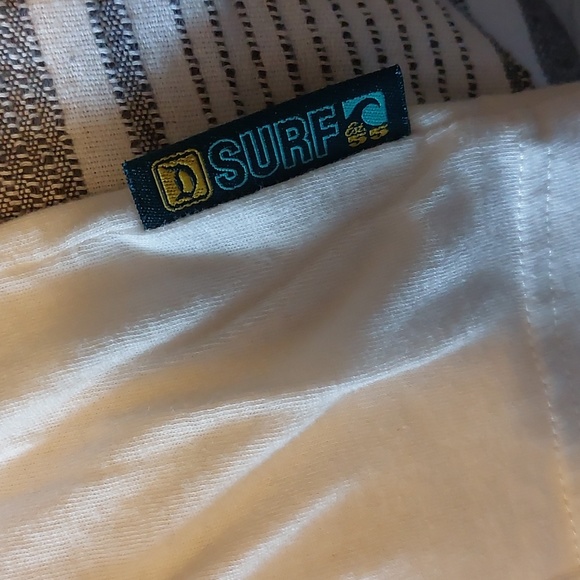 Disney Resort Mens Shirt - Picture 4 of 5